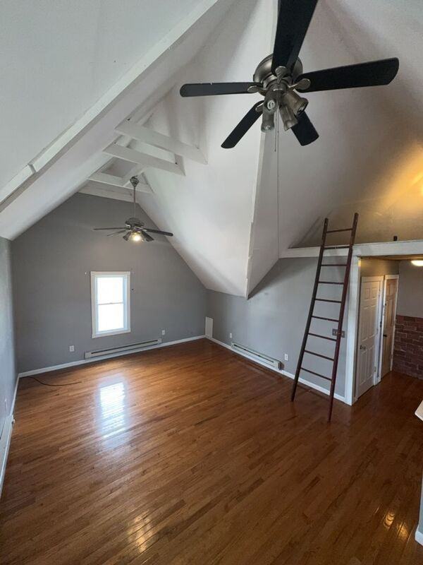 746 River St #746UNIT3 - Photo 5 of 24