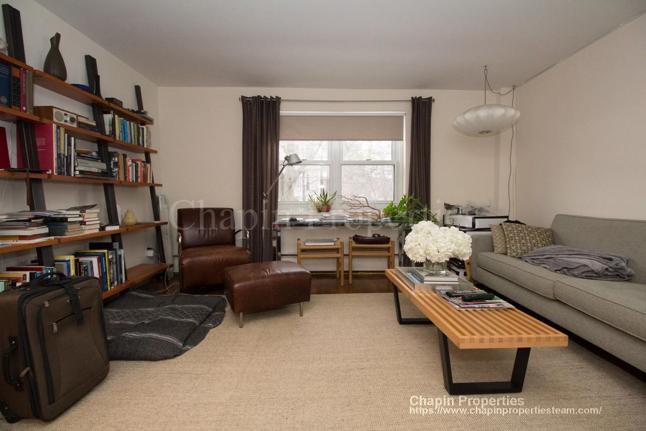 79 Chestnut St #3 - Photo 3 of 6