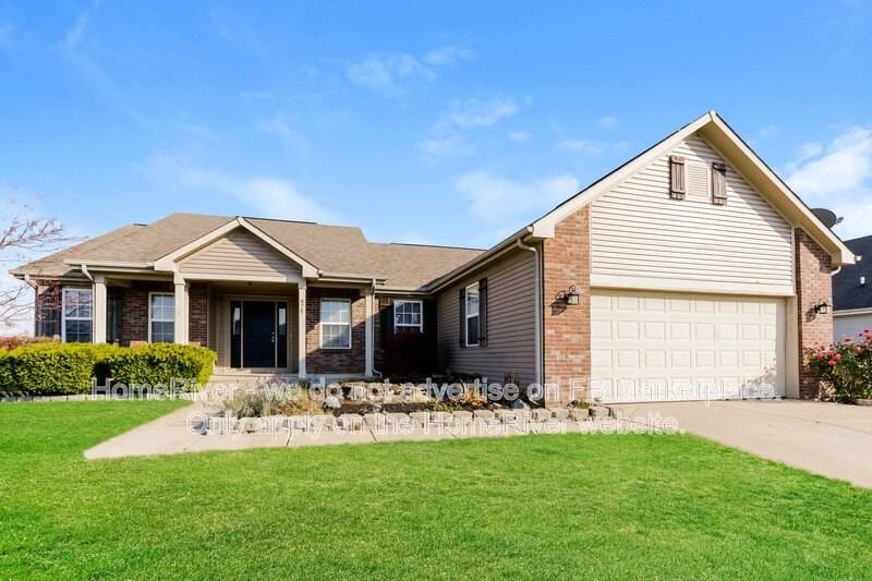 975 Geronimo Dr - Photo 2 of 19