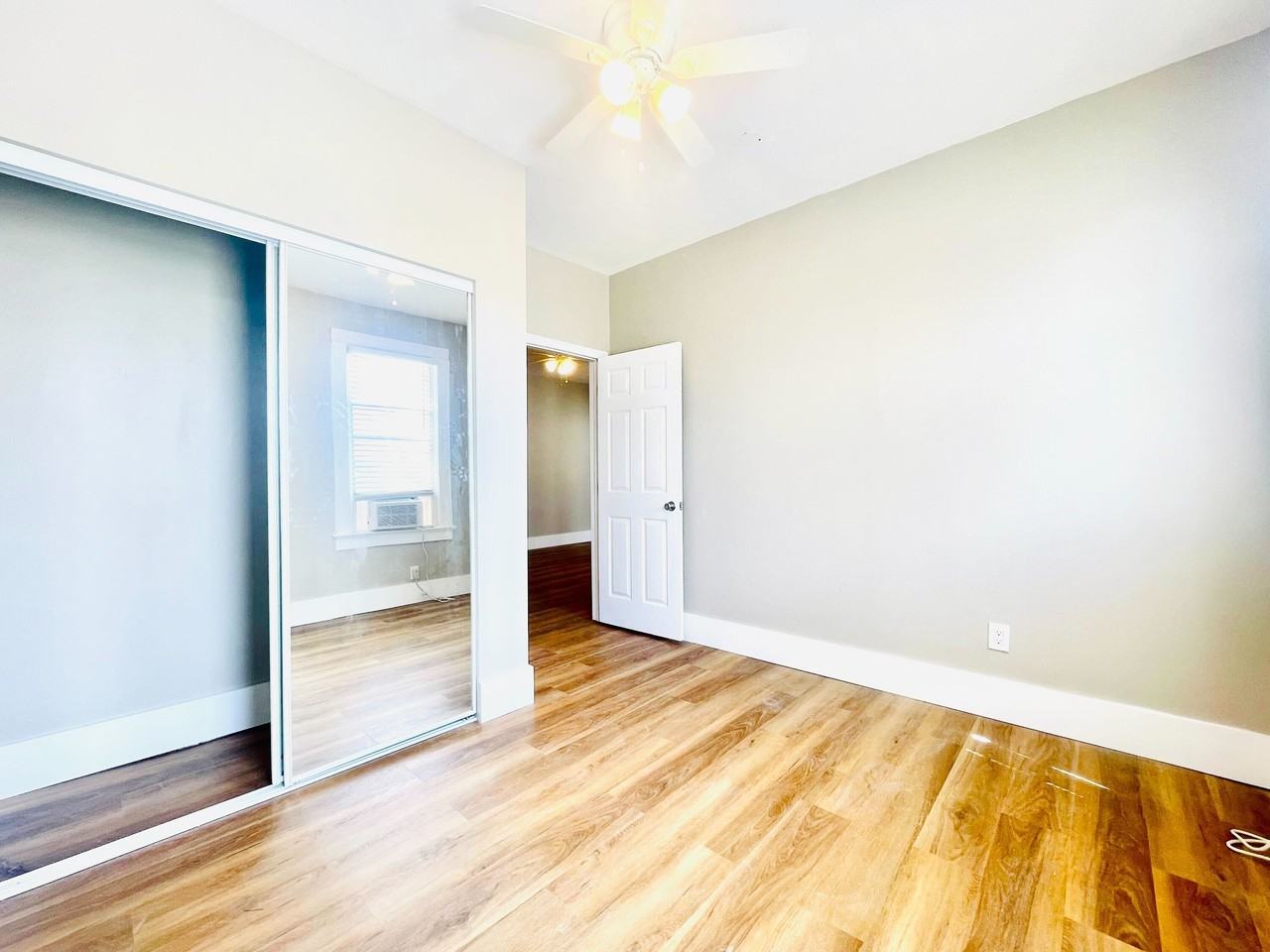 307- 311 South Grandview Avenue - Photo 4 of 50