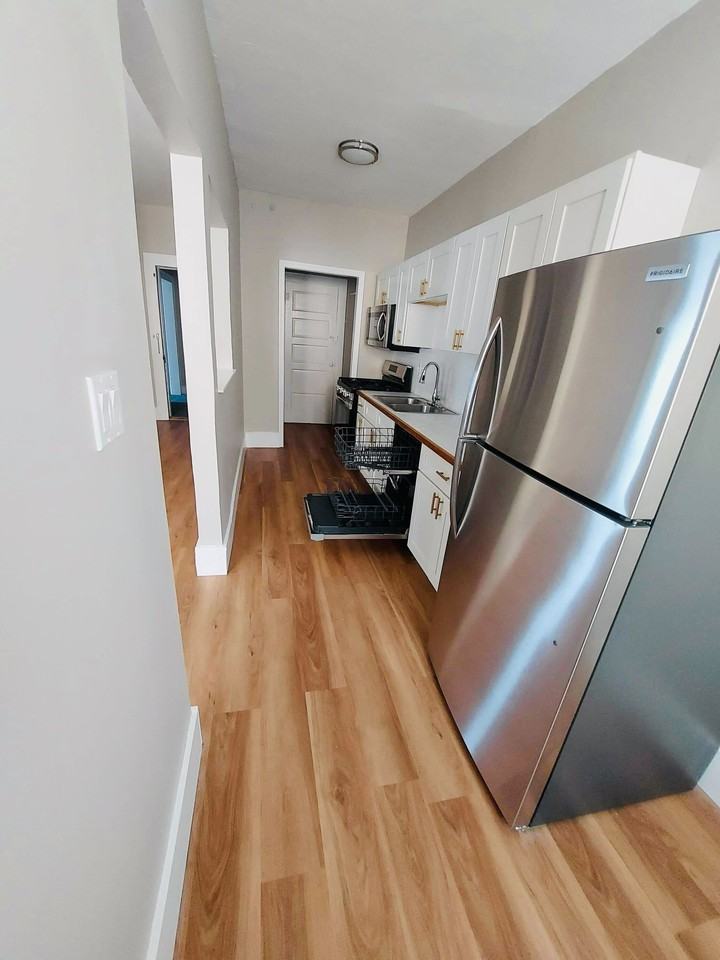 307- 311 South Grandview Avenue - Photo 7 of 50