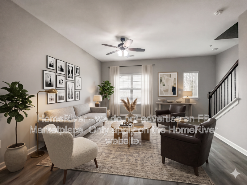 1056 Bayrose Cir - Photo 2 of 25