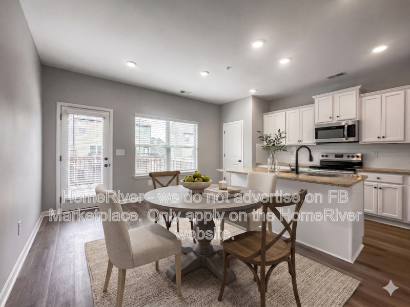 1056 Bayrose Cir - Photo 3 of 25