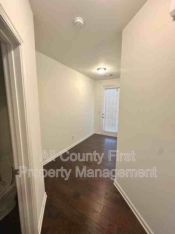 3172 Spicy Cedar Ln - Photo 4 of 22