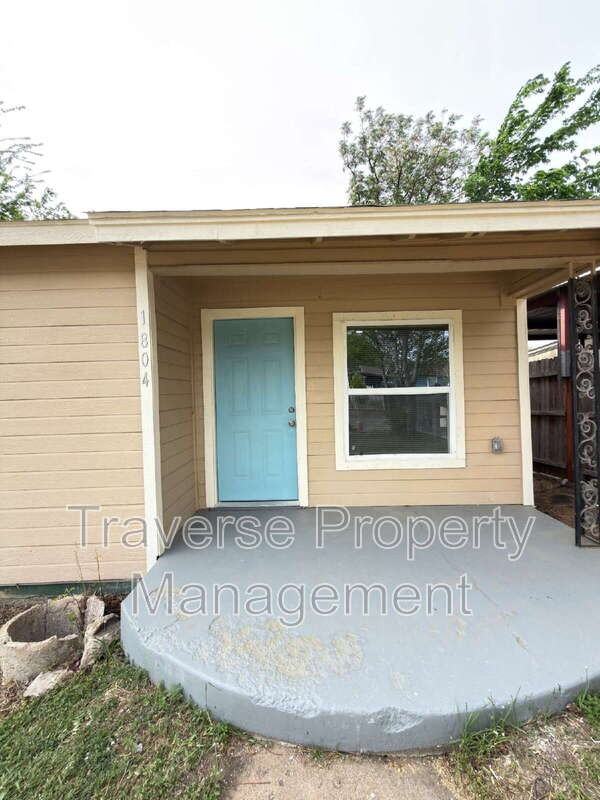 1804 Andrew Ave - Photo 4 of 19