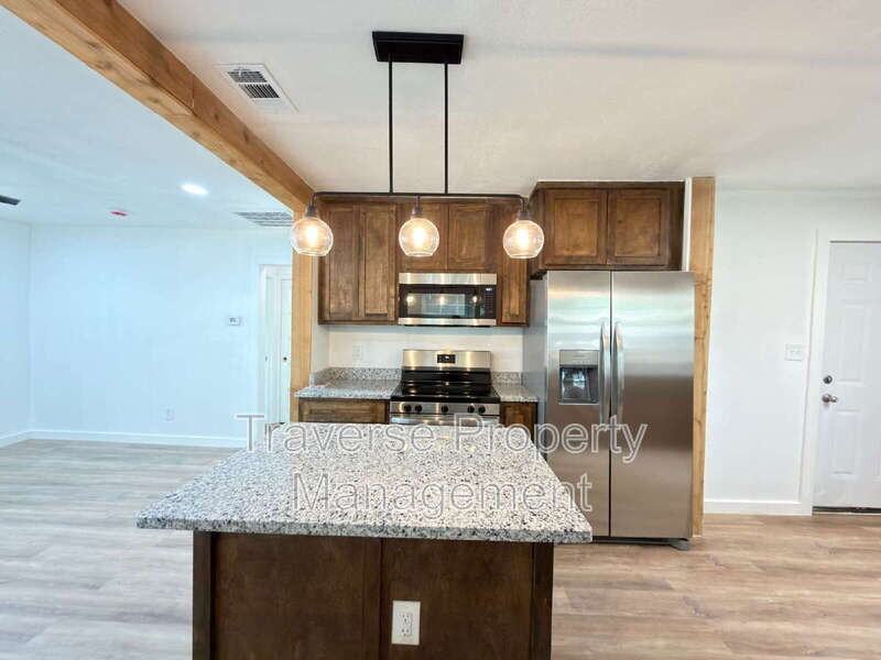 1804 Andrew Ave - Photo 7 of 19