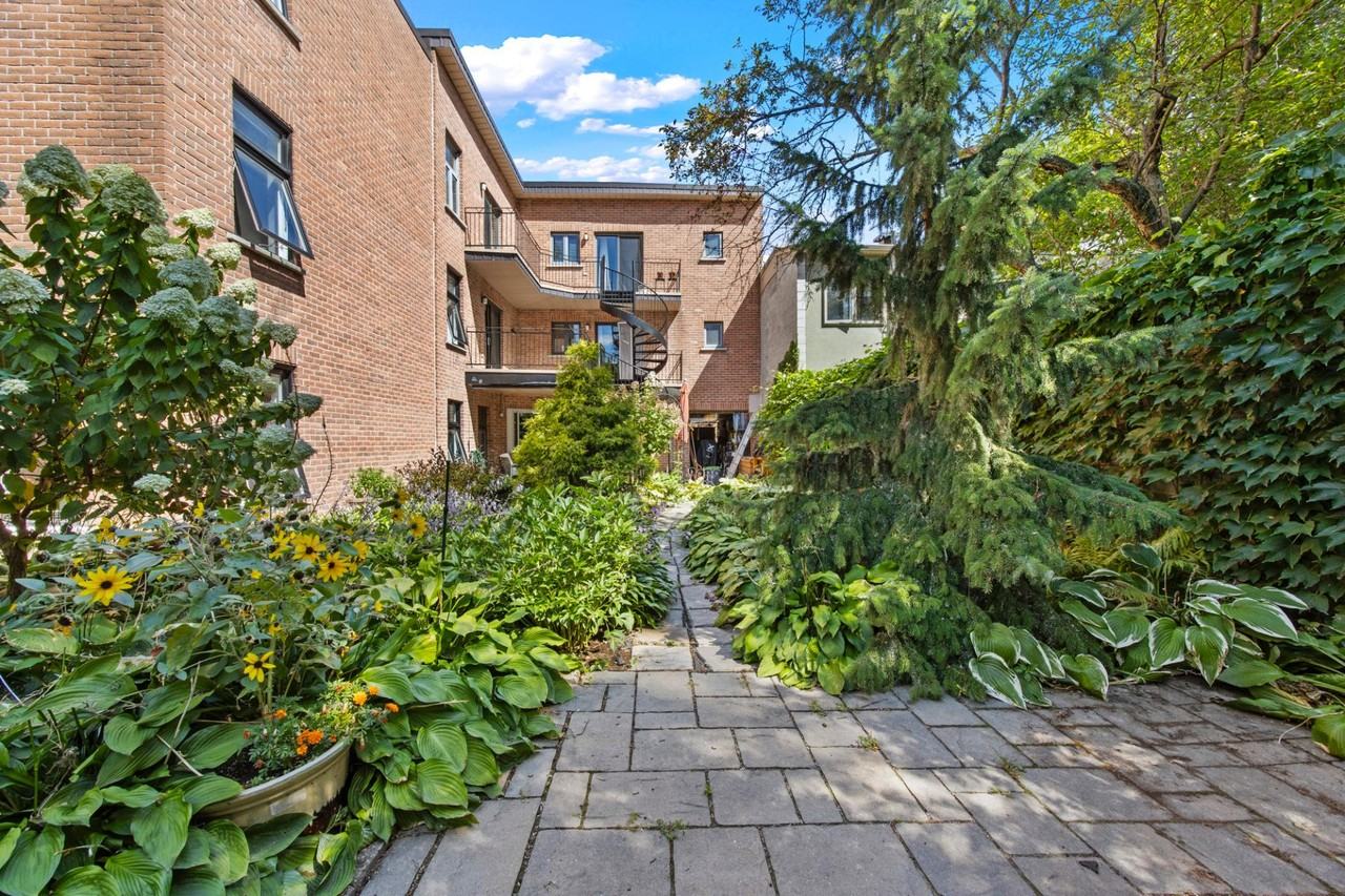 1900 Rue Plessis - Photo 4 of 17