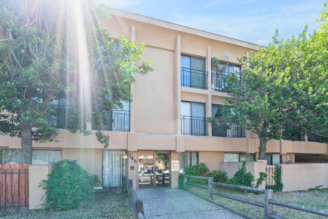 348 4th ave - Photo 4 of 10