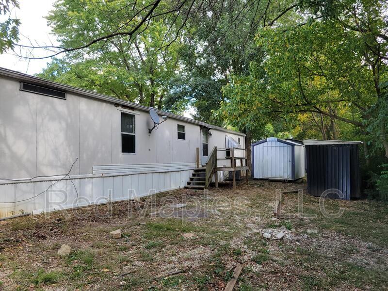 832 Briny Ln - Photo 6 of 15