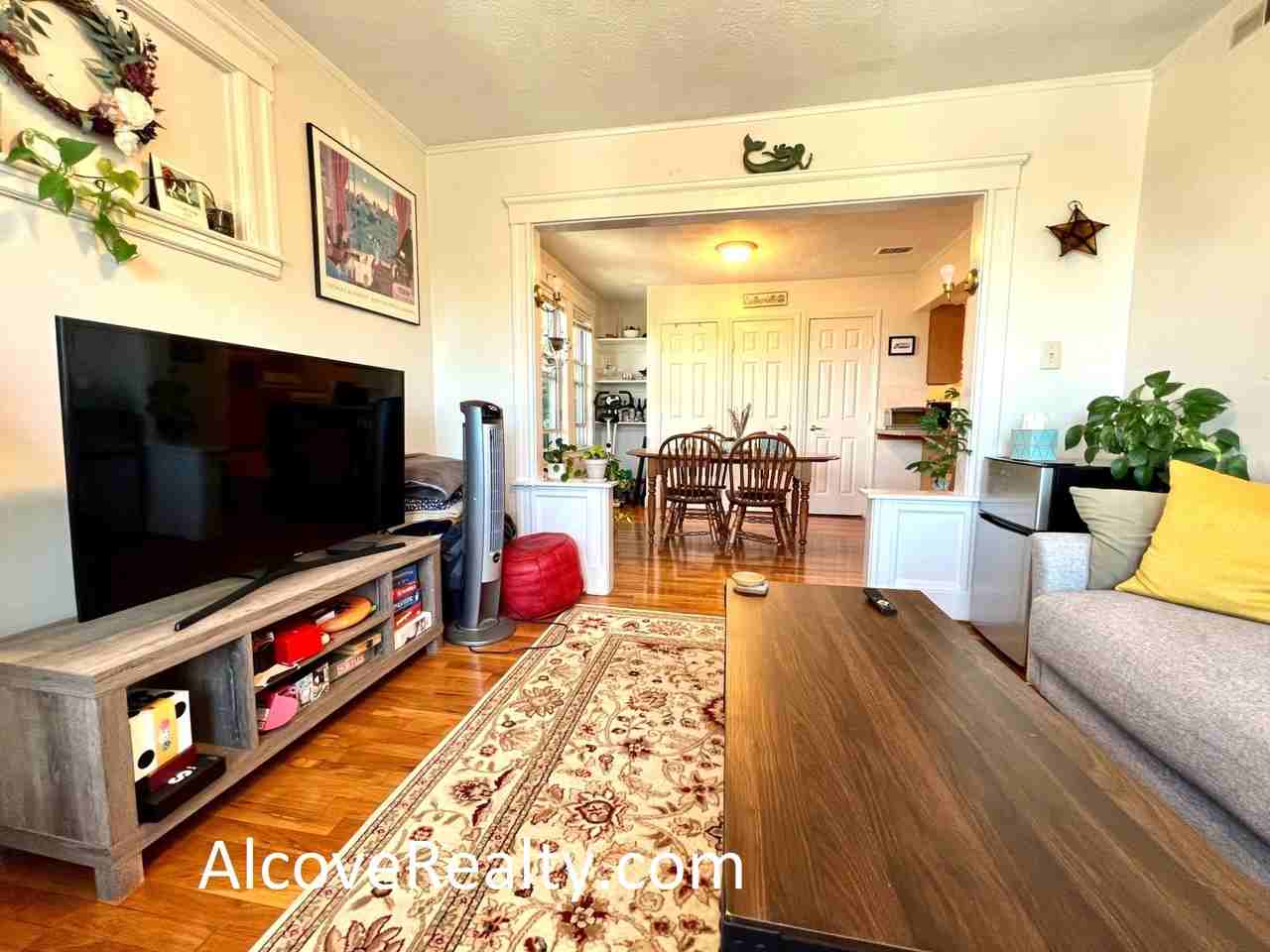 Summer St & Craigie St #3L - Photo 2 of 15