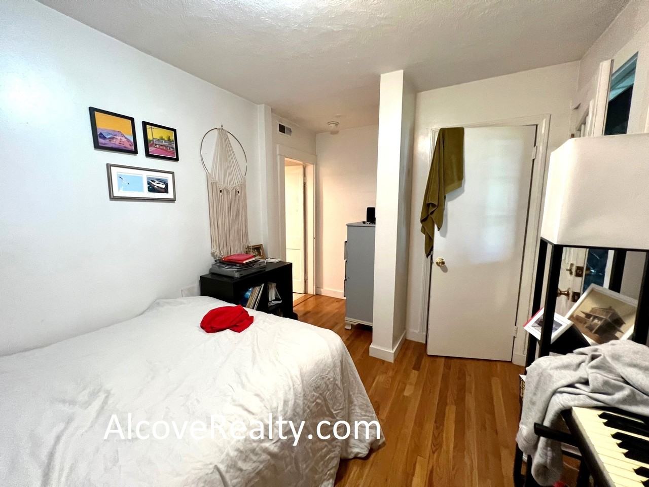 Summer St & Craigie St #3L - Photo 7 of 15