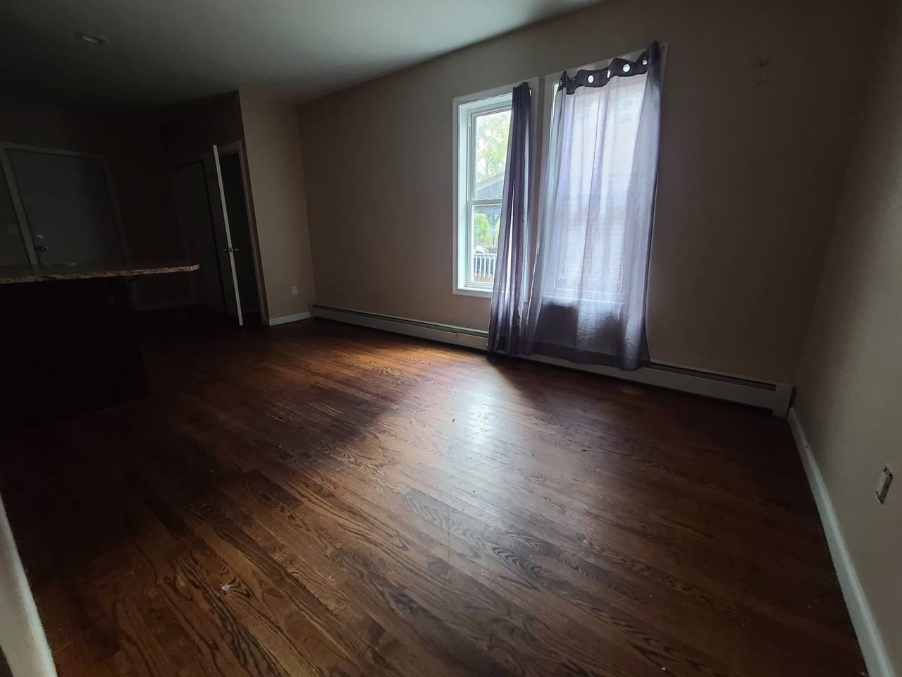 48 Elliott Street - Photo 2 of 7
