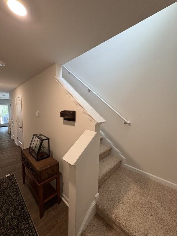 44 Briar Forest Dr #B - Photo 2 of 20