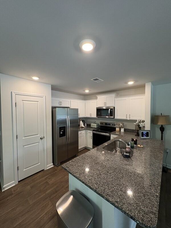 44 Briar Forest Dr #B - Photo 3 of 20