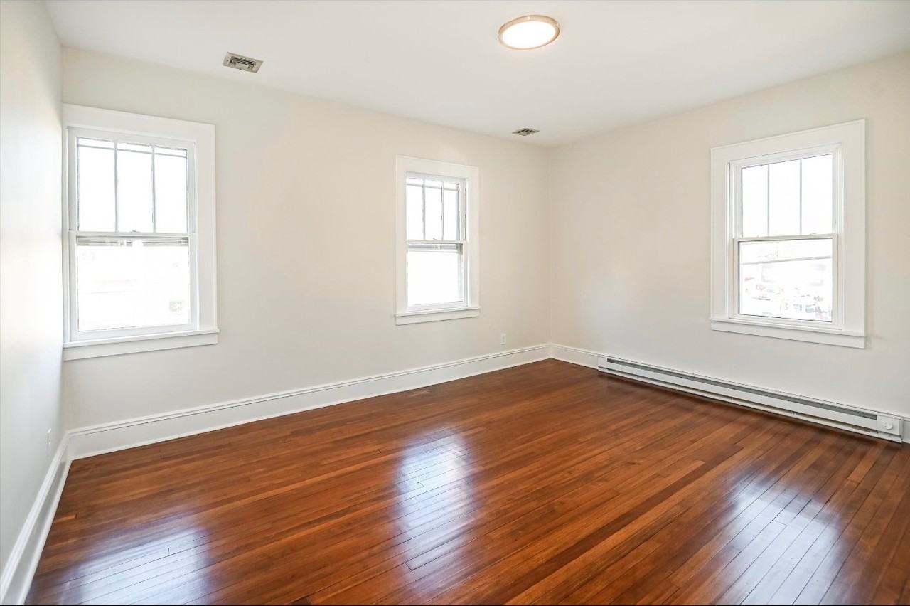 265 McBride Avenue - Photo 4 of 6