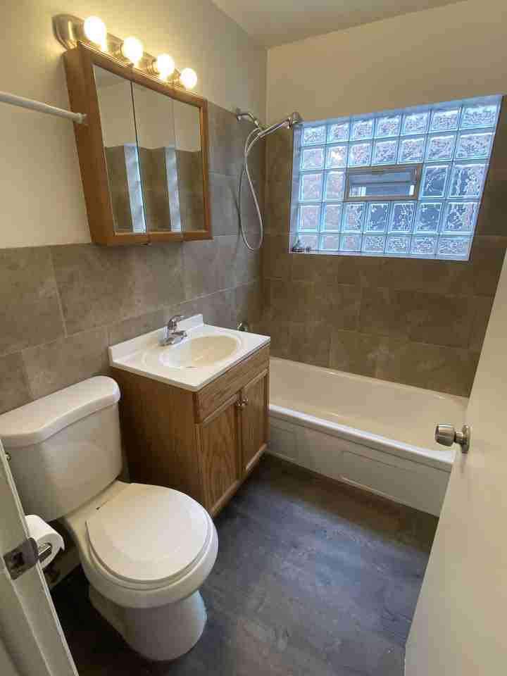 7218 Park Ave, Summit - Photo 6 of 12