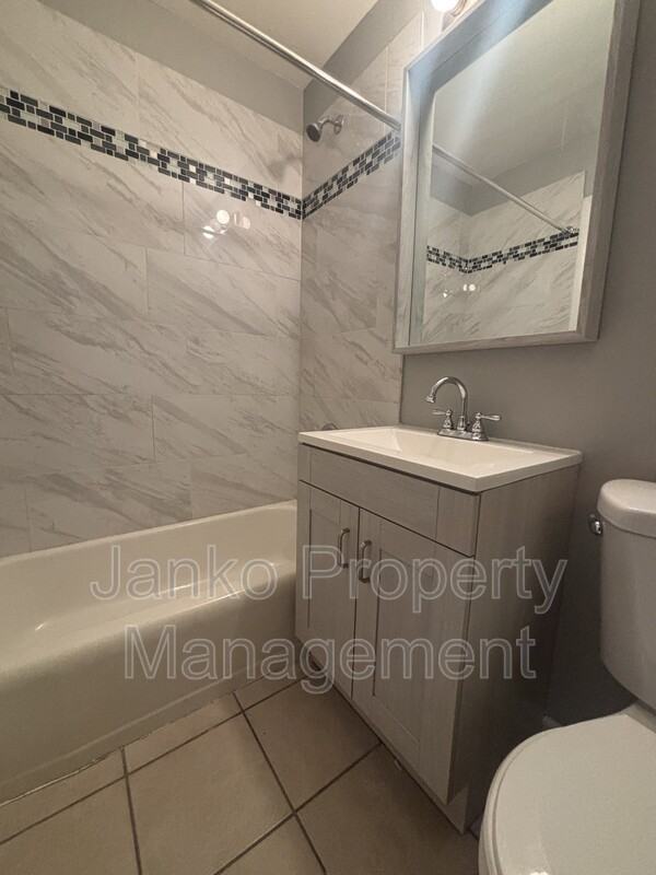 3333 Commercial Ave #1 - Photo 4 of 4