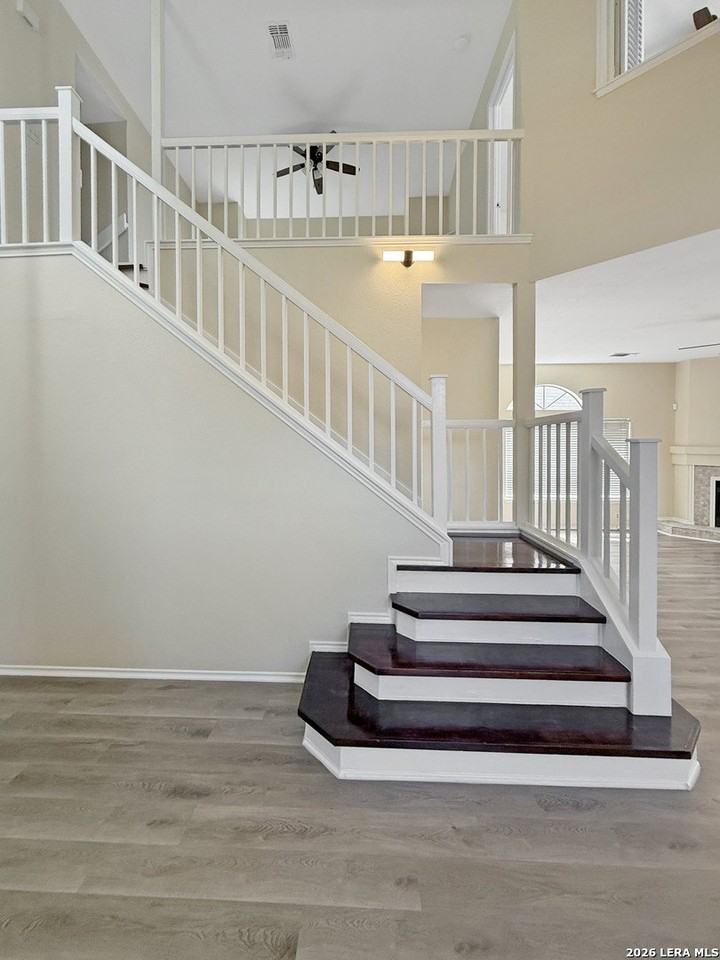 9808 Delta Ridge Dr - Photo 5 of 38