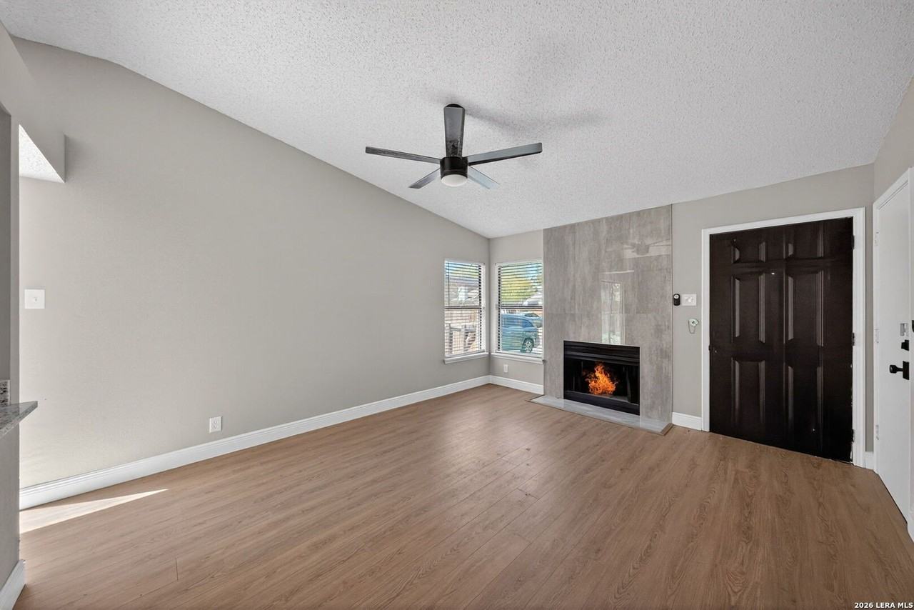 9434 Valley Rock - Photo 5 of 27