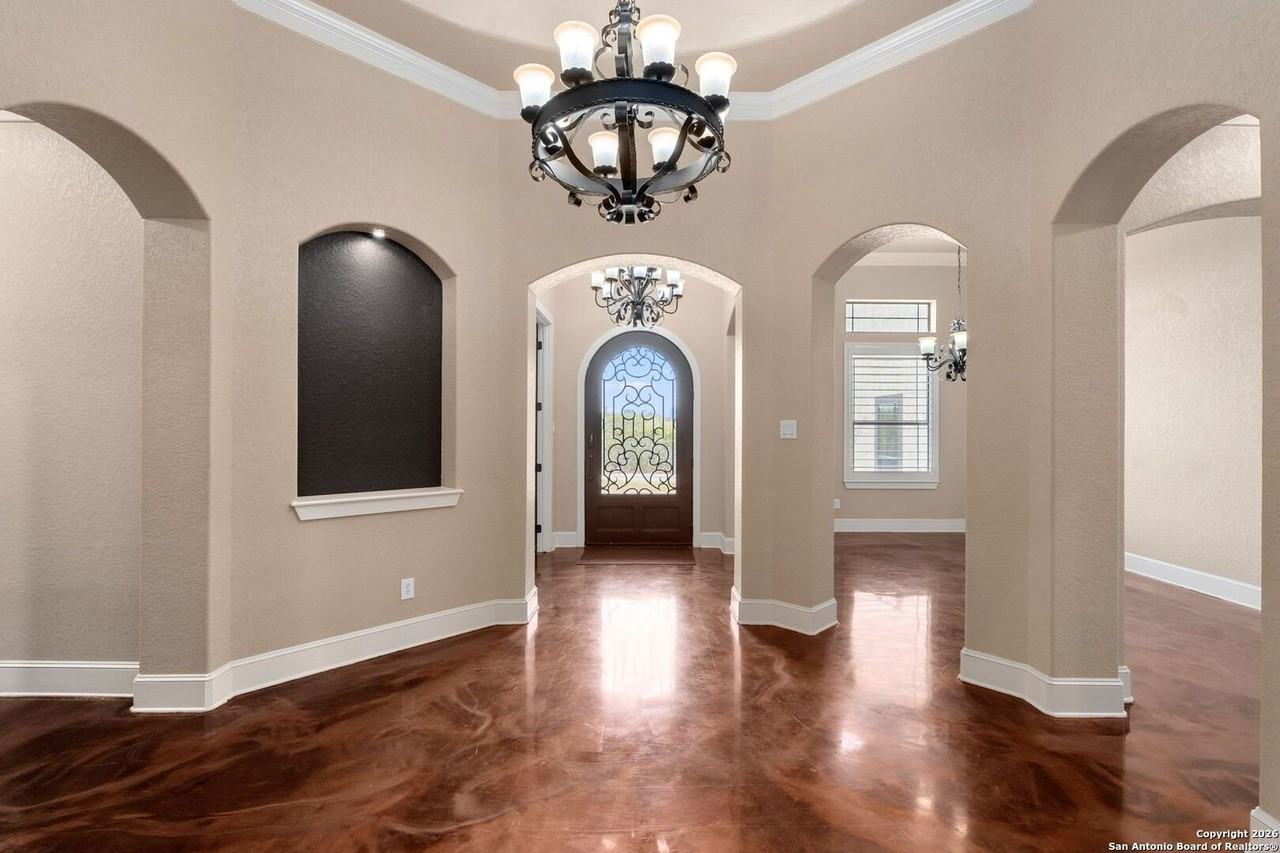 31185 Windmill Ln - Photo 6 of 35