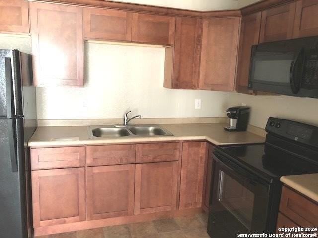 112 Lone Oak Dr #D201 - Photo 4 of 13