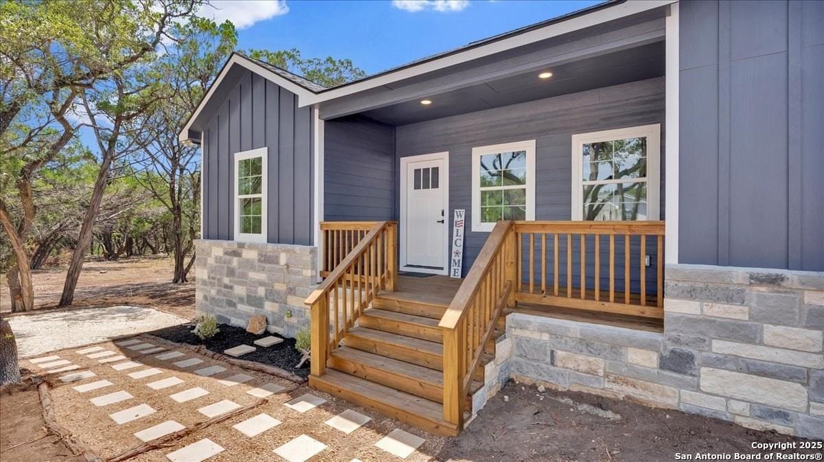 248 Brushy Creek Trl - Photo 5 of 34