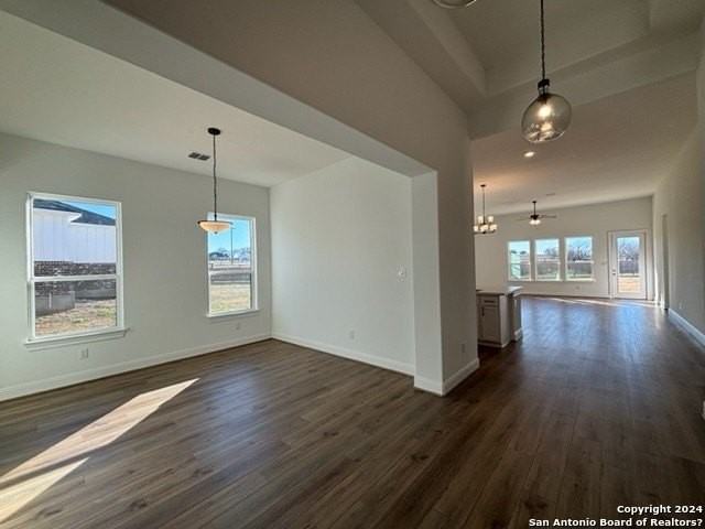 152 W Magnolia Cir - Photo 3 of 32