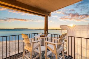 featured image of 1221 Parker Pl #21