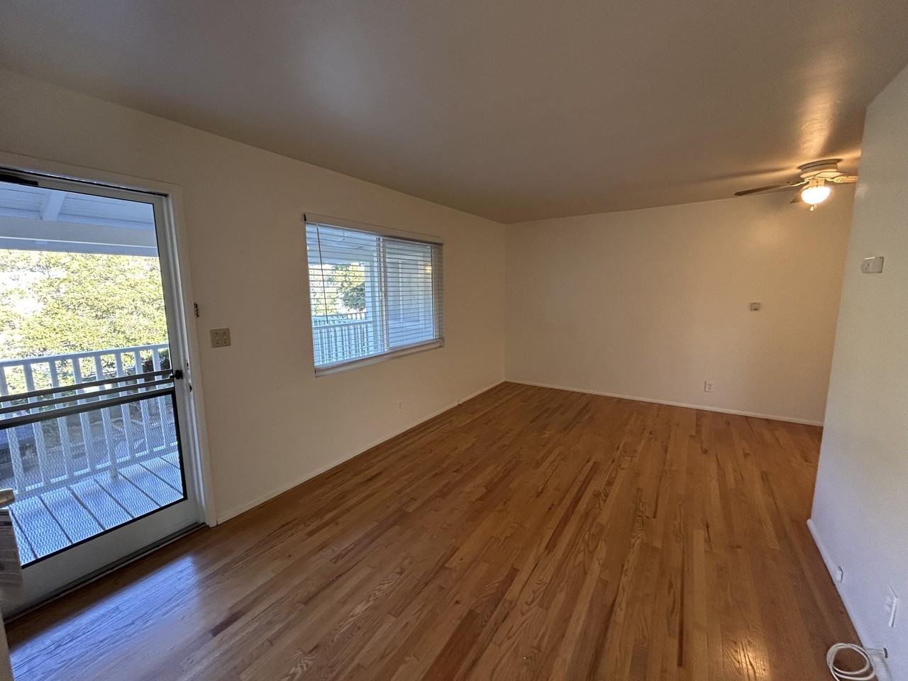 530 E Anapamu St #B - Photo 3 of 9