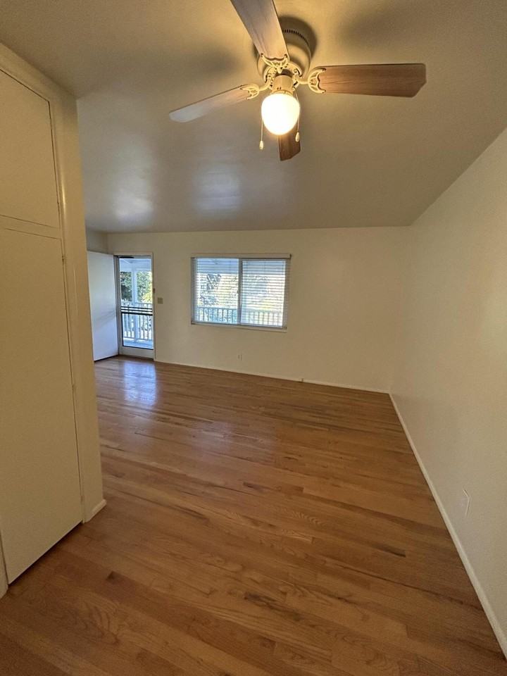 530 E Anapamu St #B - Photo 6 of 9