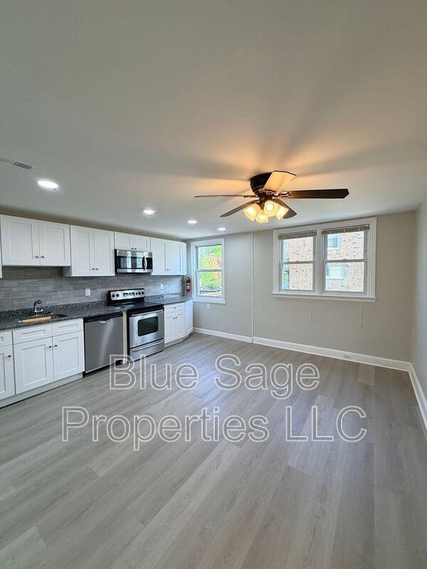 5128 Westley Dr - Photo 6 of 29