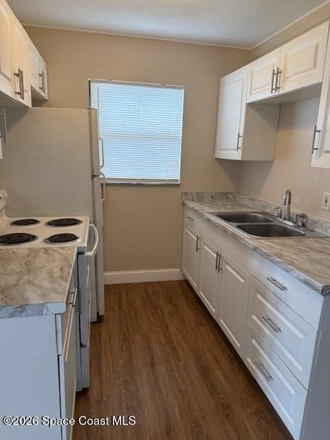 230 N Robbins Ave - Photo 6 of 13