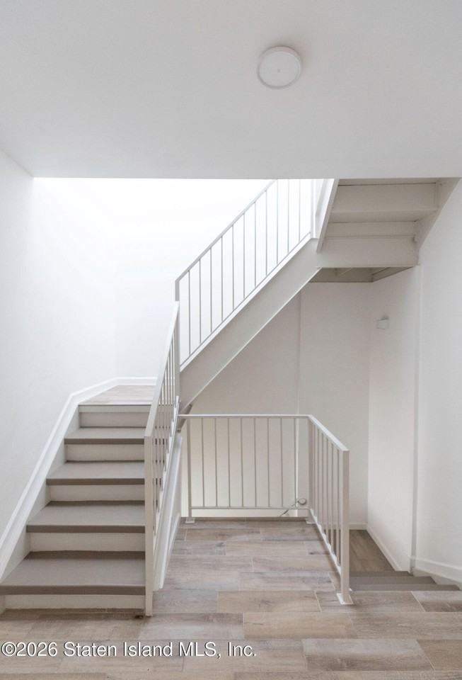 1256 Bay St #1 - Photo 2 of 10