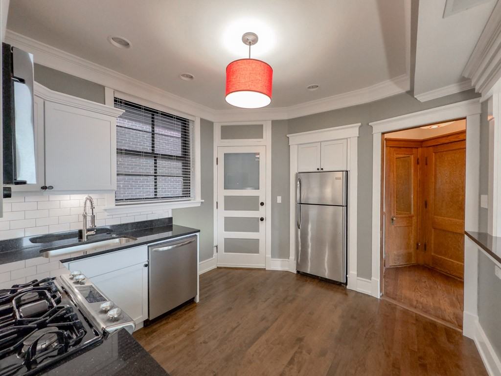 1940 W Berenice Ave #2 - Photo 3 of 21