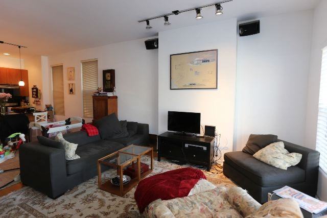 1407 N Wicker Park Ave #2 - Photo 5 of 20