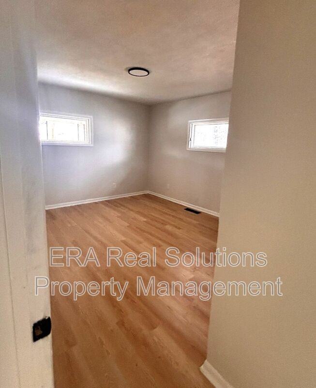 802 Ruby Ave - Photo 4 of 10