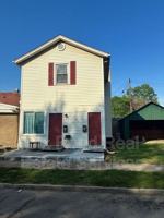 featured image of 1002 Auburn St #2