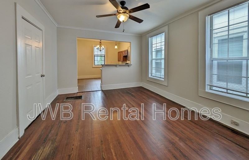 424 Walnut Ct - Photo 4 of 13