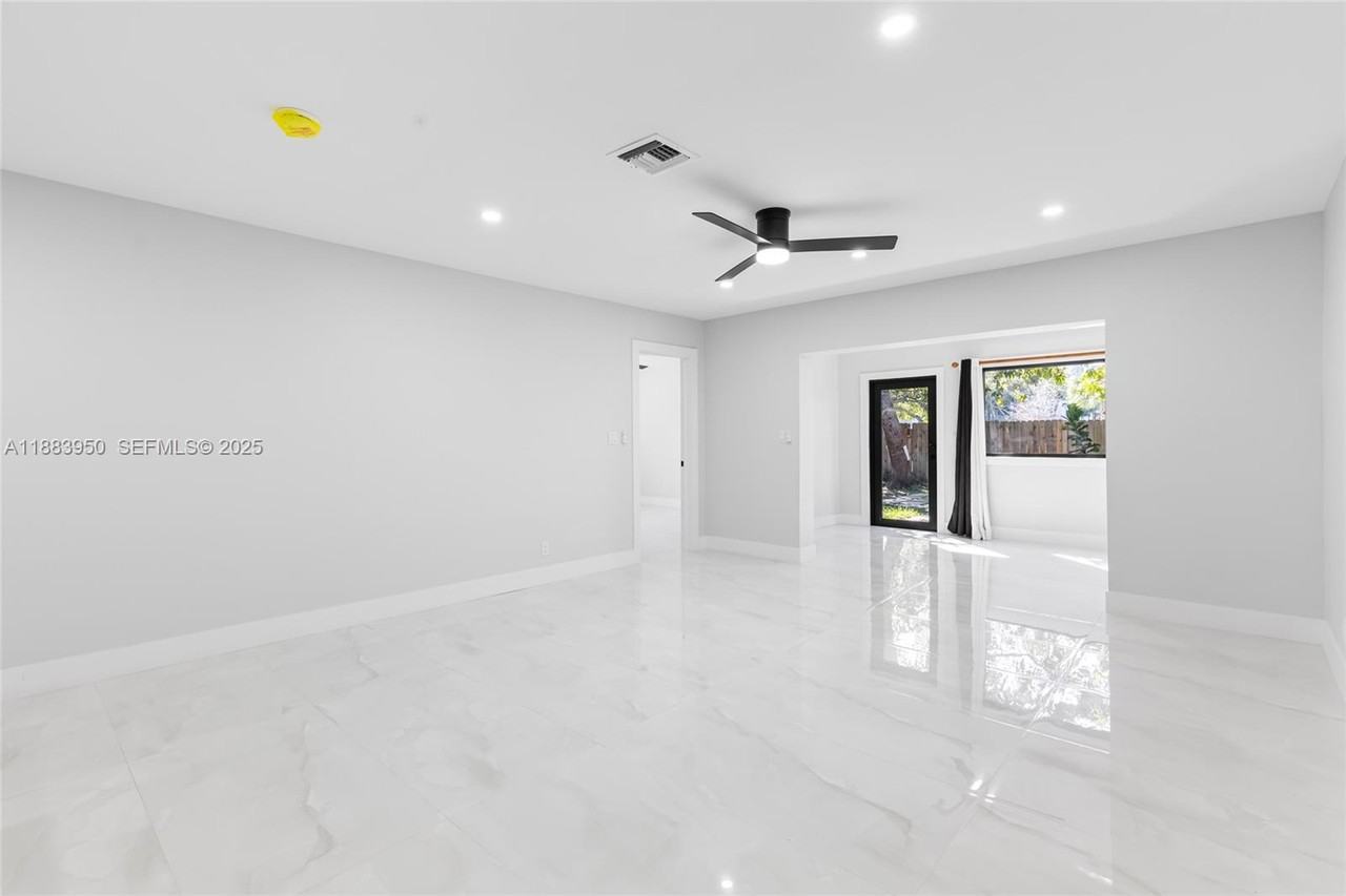 9080 Northwest 23rd Street #0 - Photo 4 of 35