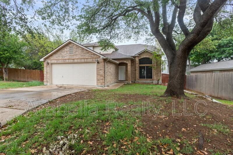 2832 Berry Trce - Photo 2 of 32