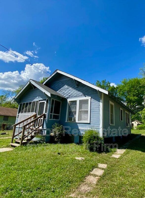 3240 Jackson St - Photo 2 of 15