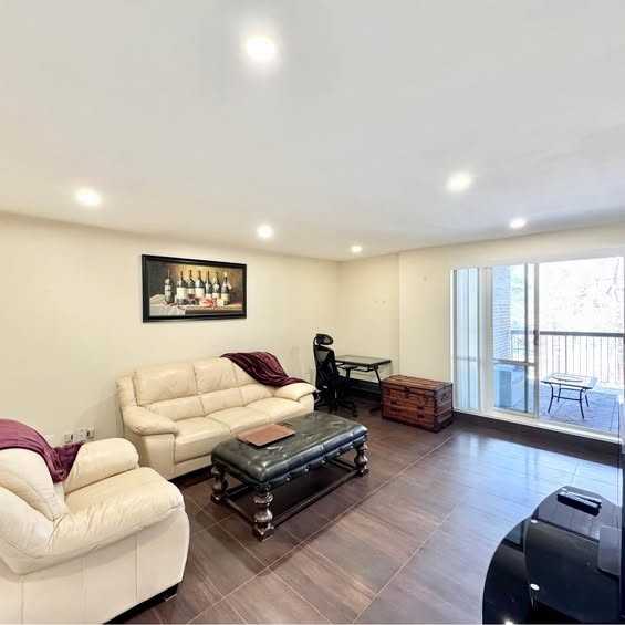 3025 The Credit Woodlands #233 - Photo 3 of 16