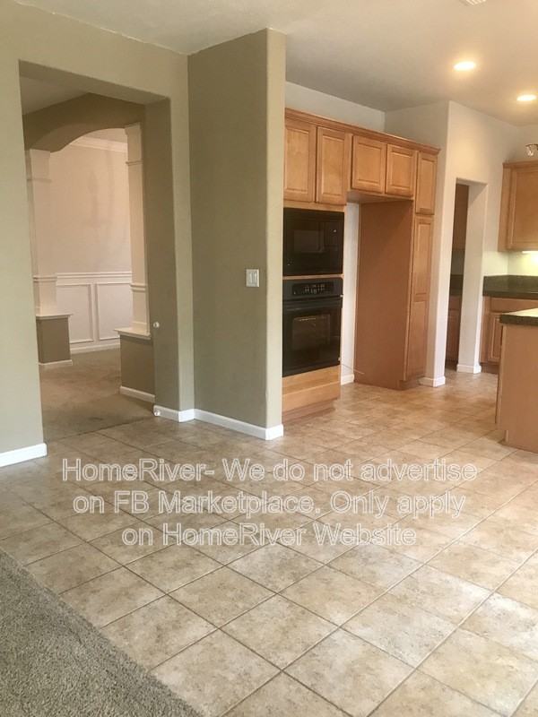 9637 Misty Blue Ct - Photo 7 of 29