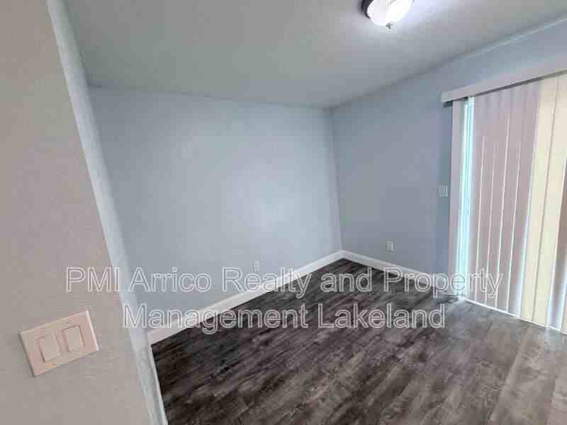 815 N Davis Ave - Photo 7 of 15