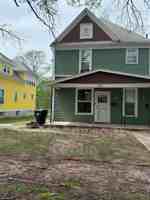 featured image of 105 Sw Buchanan St #1