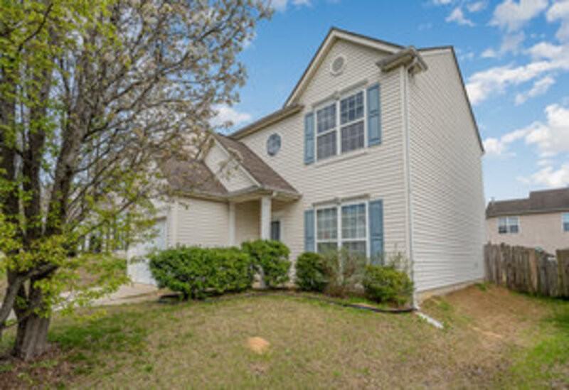 1231 Joannas Ct - Photo 3 of 28