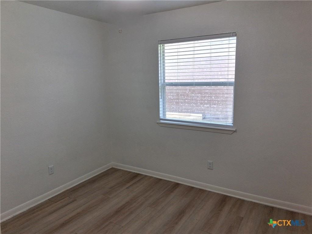 418 Cottonwood Dr - Photo 6 of 19