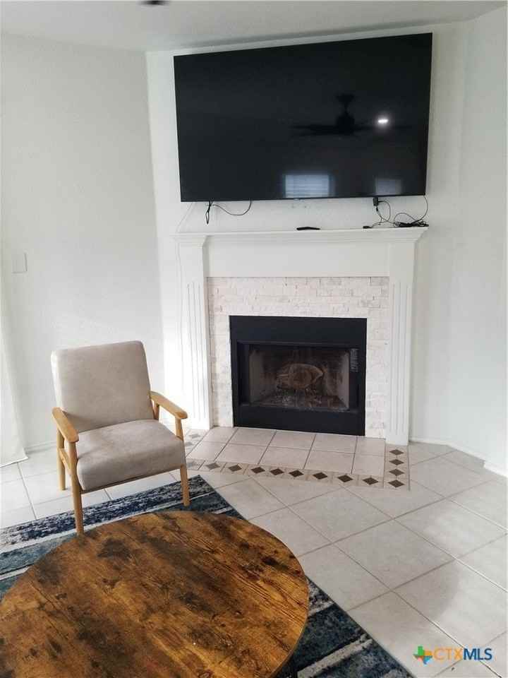 2703 Blackburn Dr - Photo 4 of 21