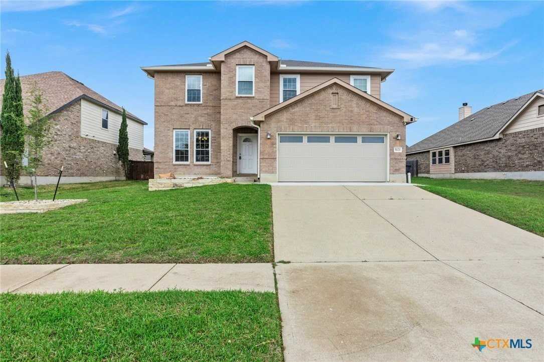 5621 Bedrock Dr - Photo 2 of 31