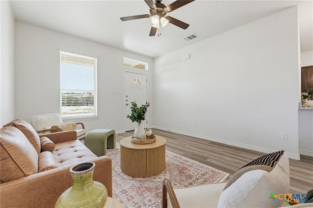 504 Adley Dr #A - Photo 4 of 13